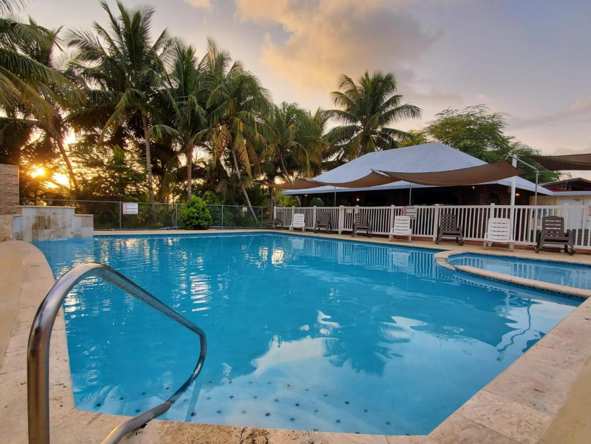 Combate Beach Resort Cabo Rojo Eksteriør billede