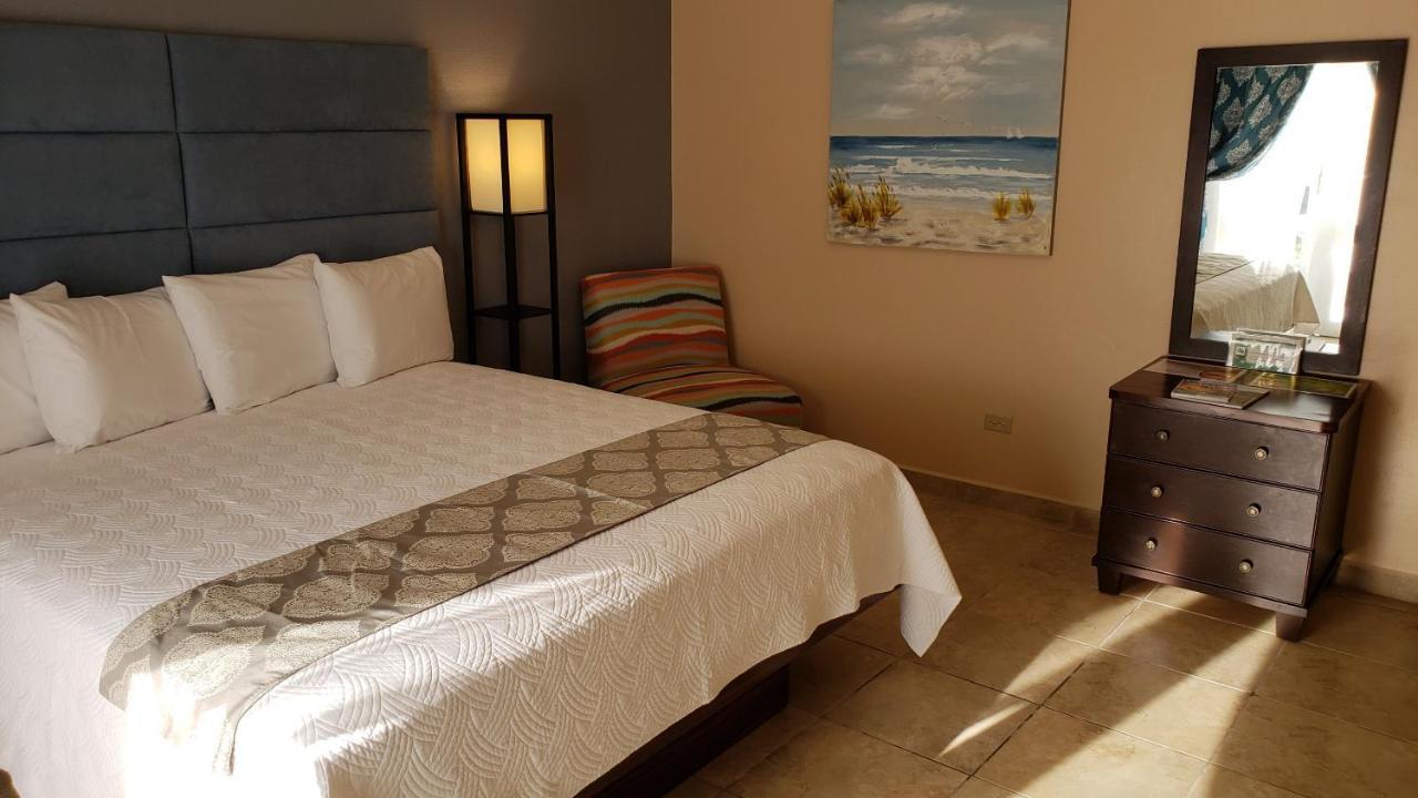 Combate Beach Resort Cabo Rojo Eksteriør billede