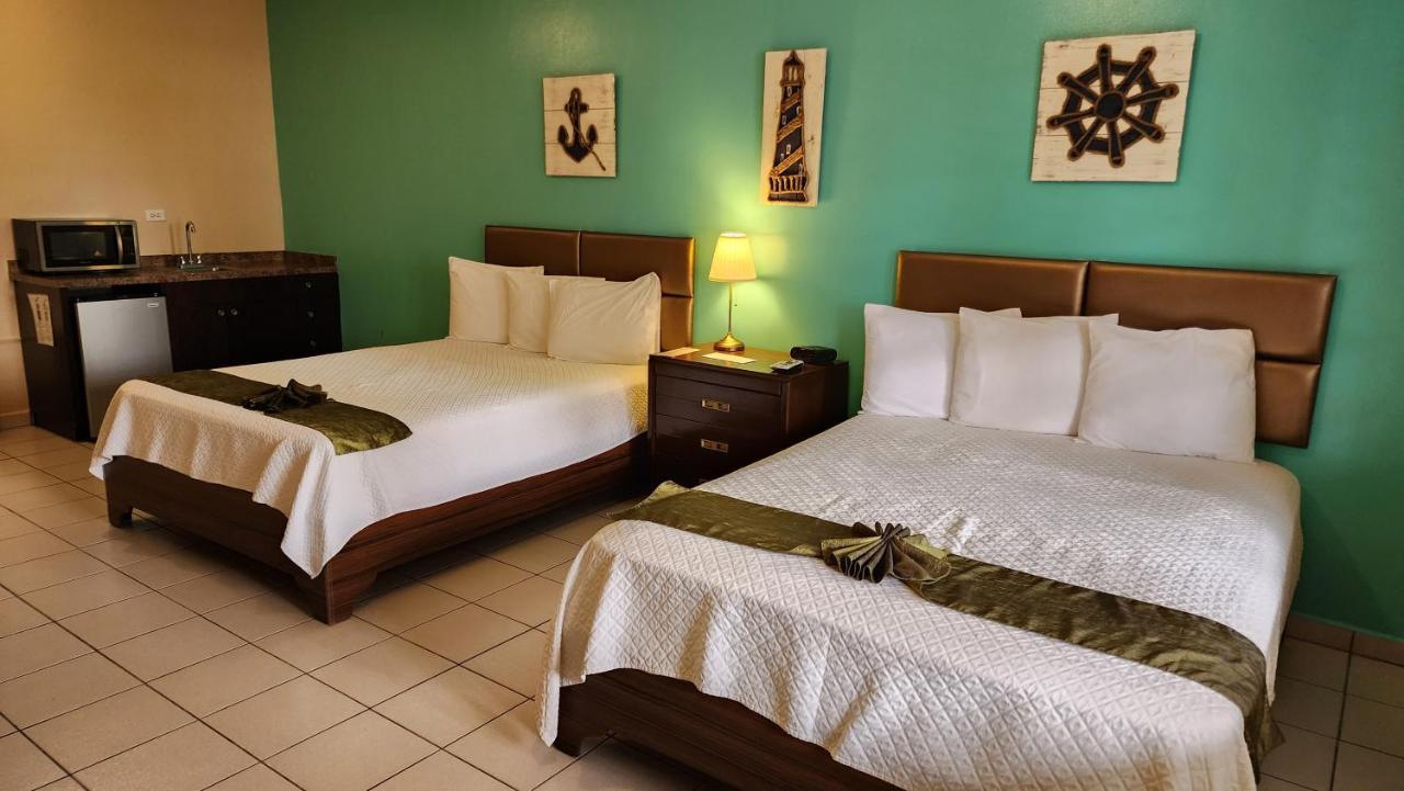Combate Beach Resort Cabo Rojo Eksteriør billede